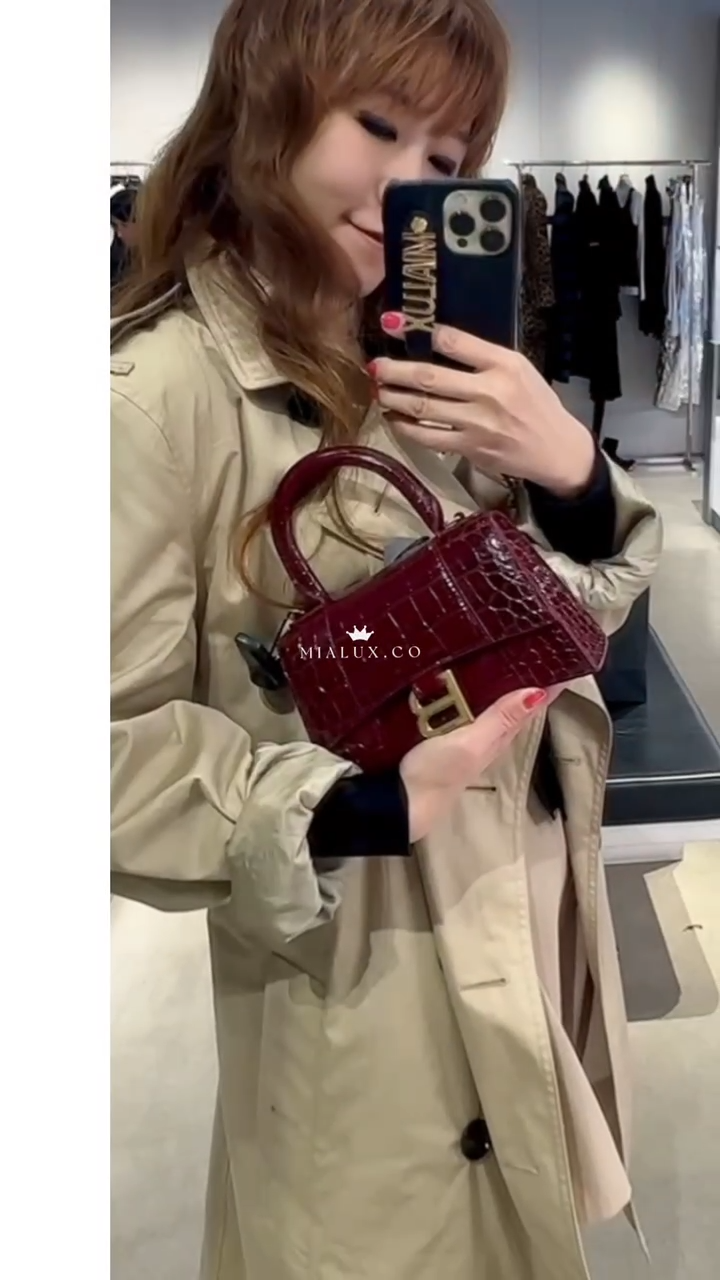 @Balenciaga巴黎世家▶︎ Hourglass XS 鱷紋沙漏包/P1320