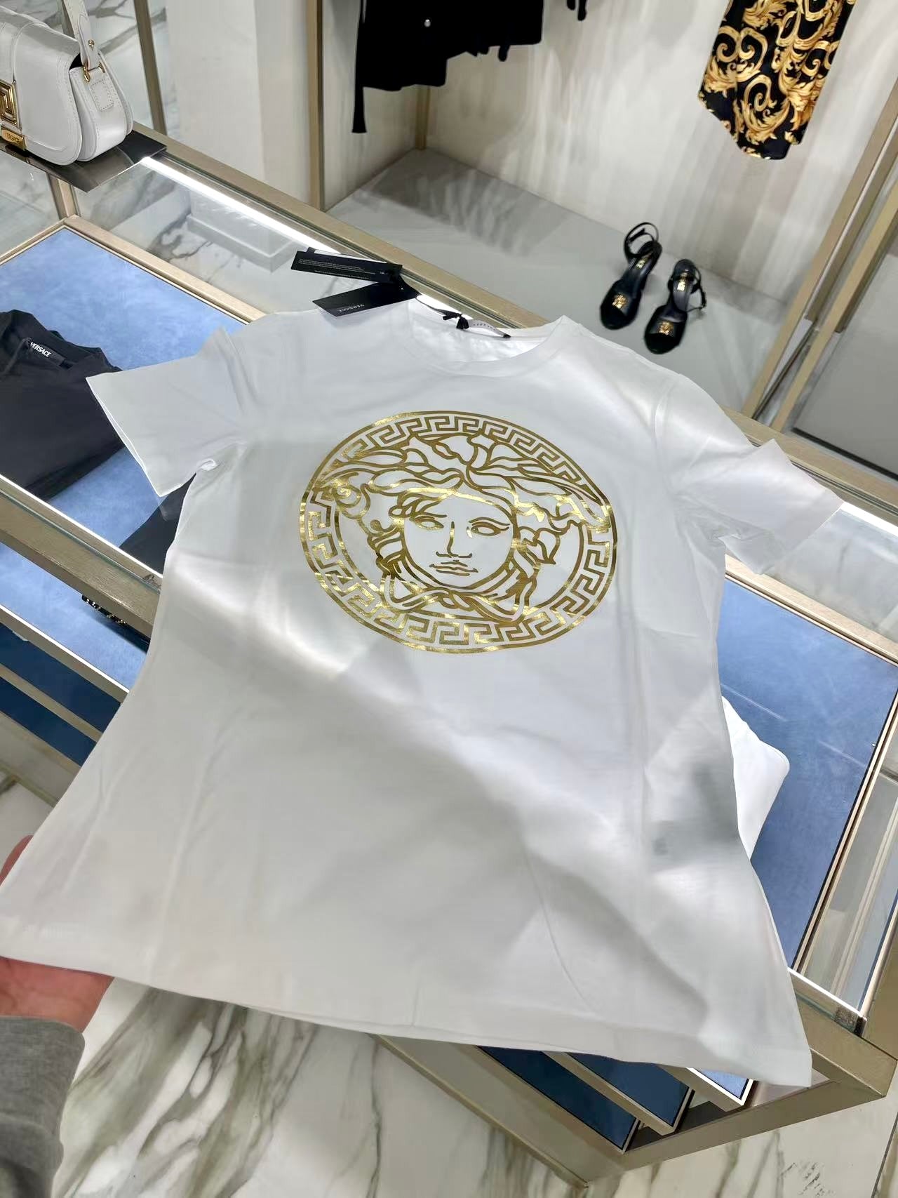 @Versace T-shirt T恤上衣/P210🔥折上八折🉐8360