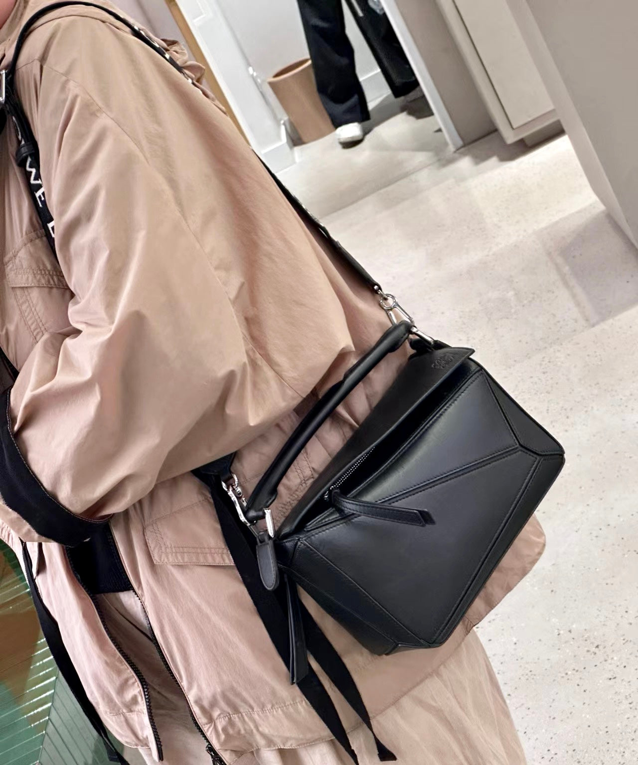 Loewe Puzzle bag S 小款緹花肩帶拼圖包/2800