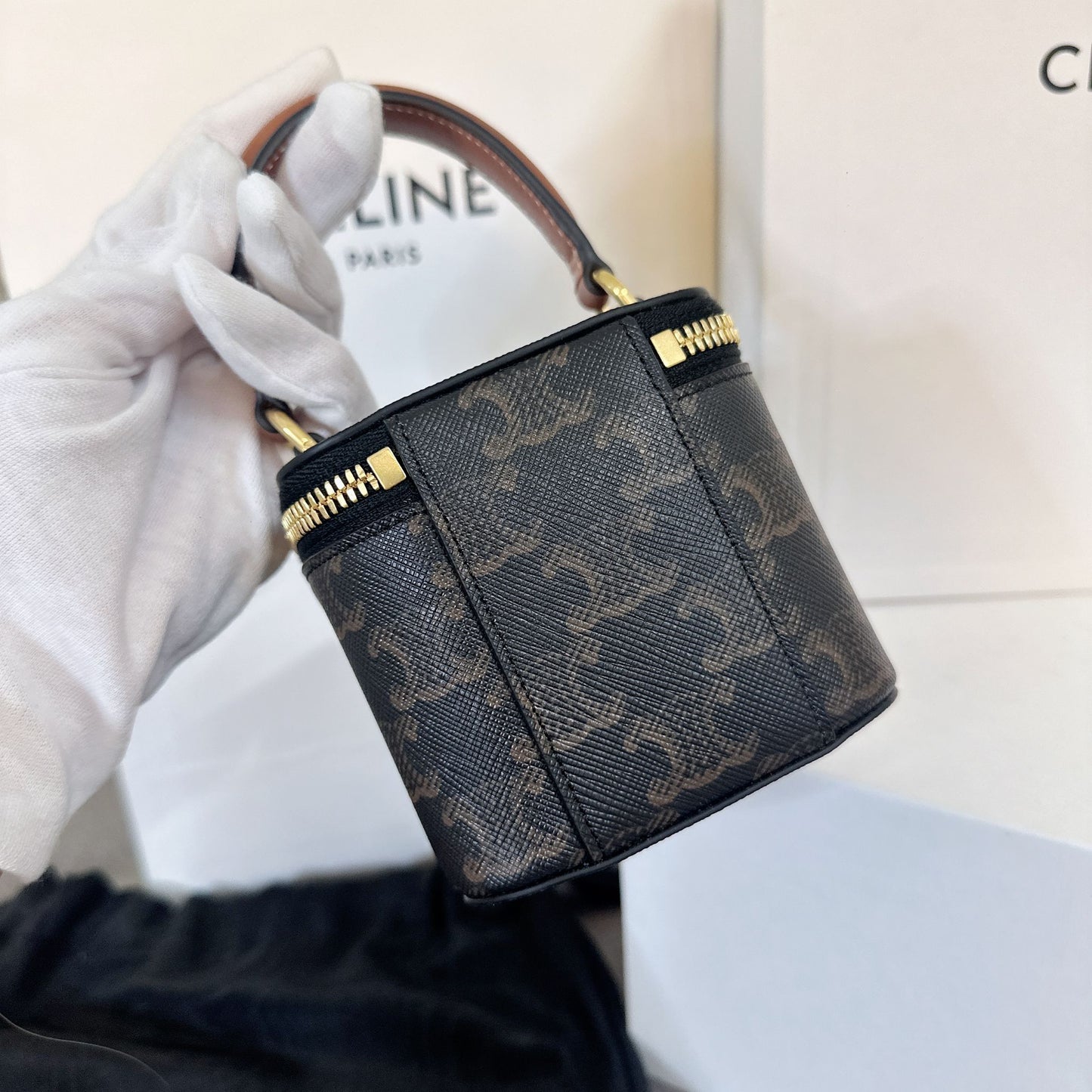 *現貨*Celine▪️Vanity Mini 老花化妝包 P29000 /T41000