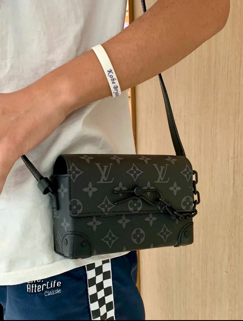 LV Steamer Wearable 男款盒子包/1500✨🉐64000