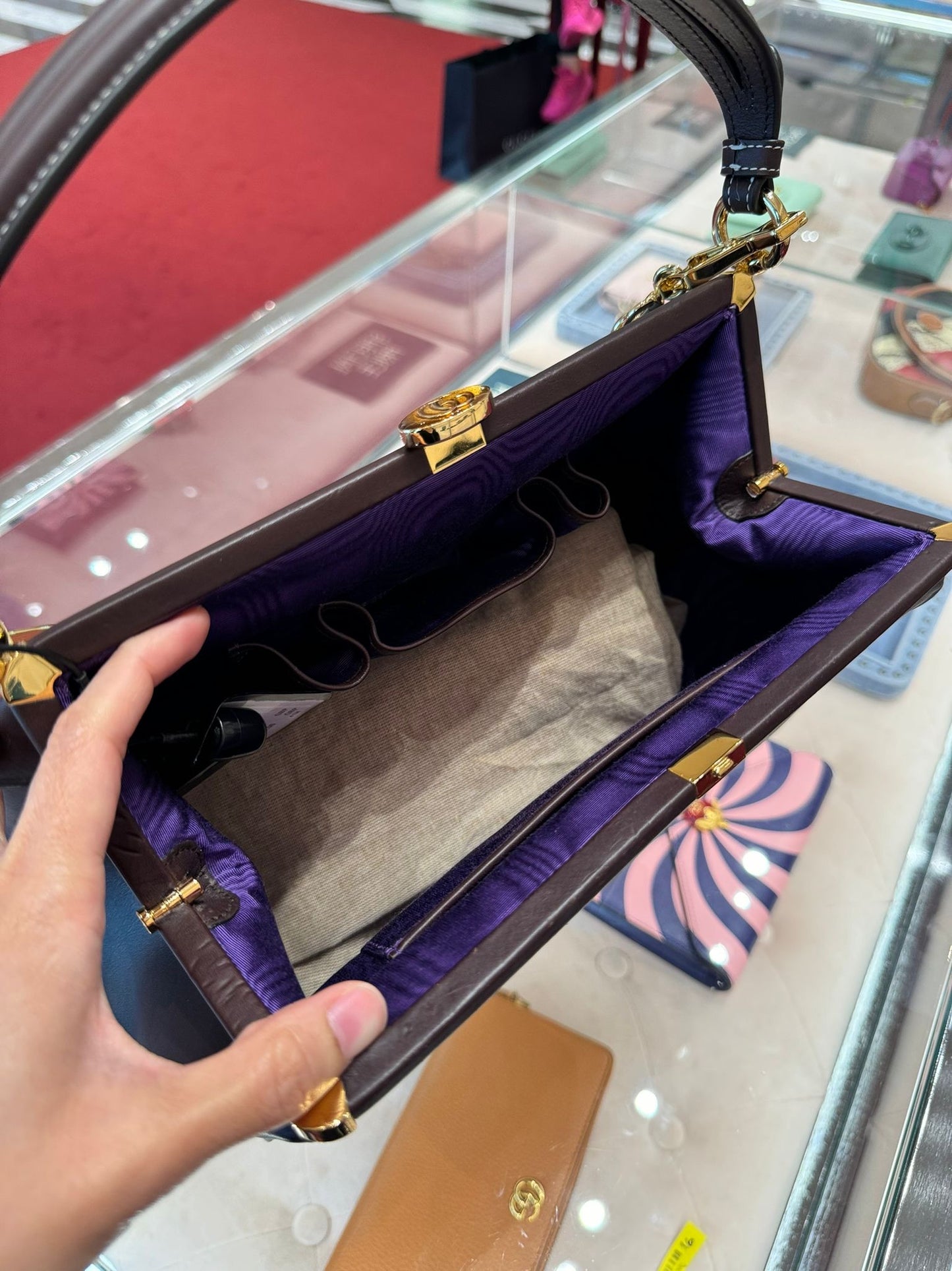 @Gucci Ophidia 口金大容量肩背鏈包/3340P1170 🔔限時折🉐53450