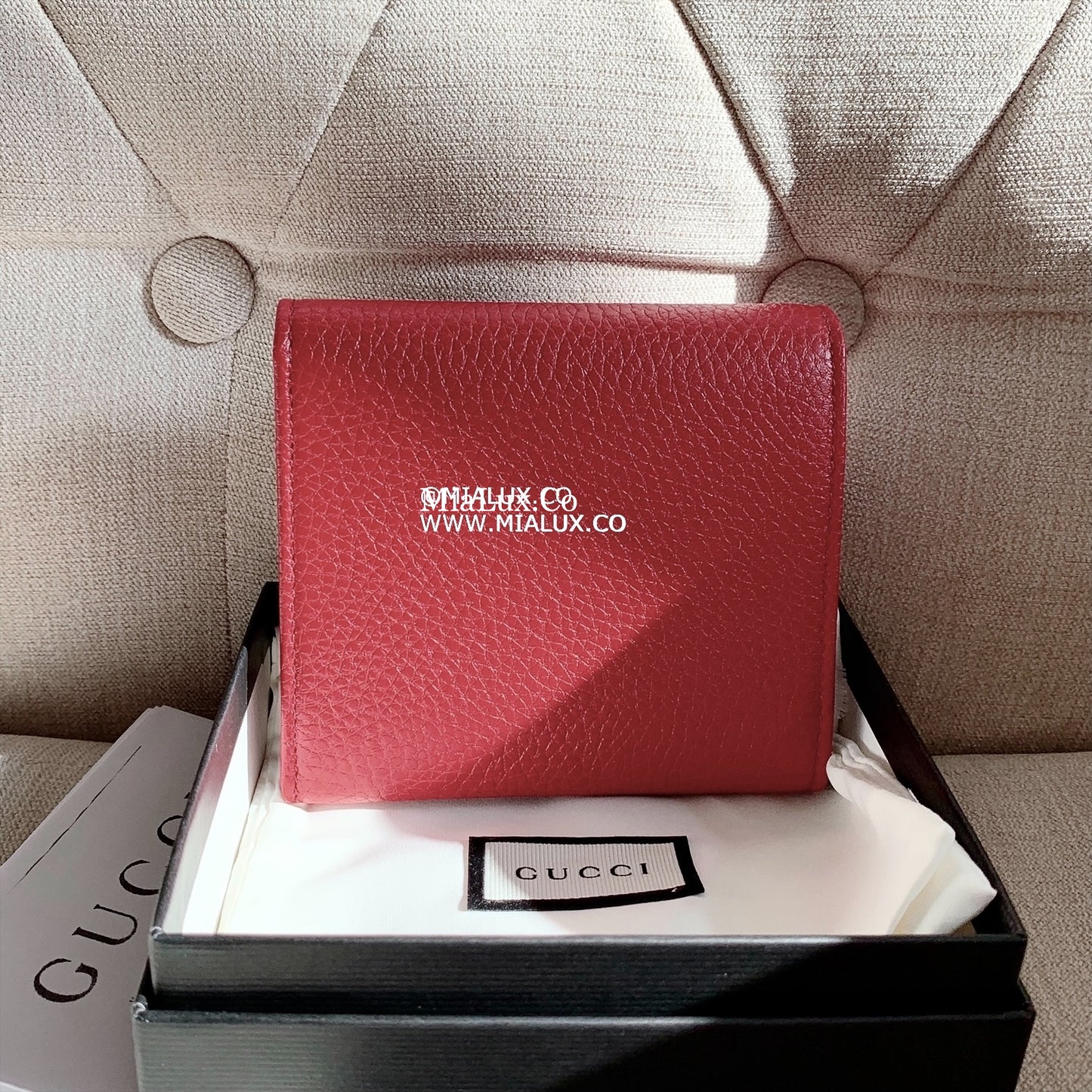 *@Gucci Soho Wallet 浮雕翻蓋三折短夾/P230