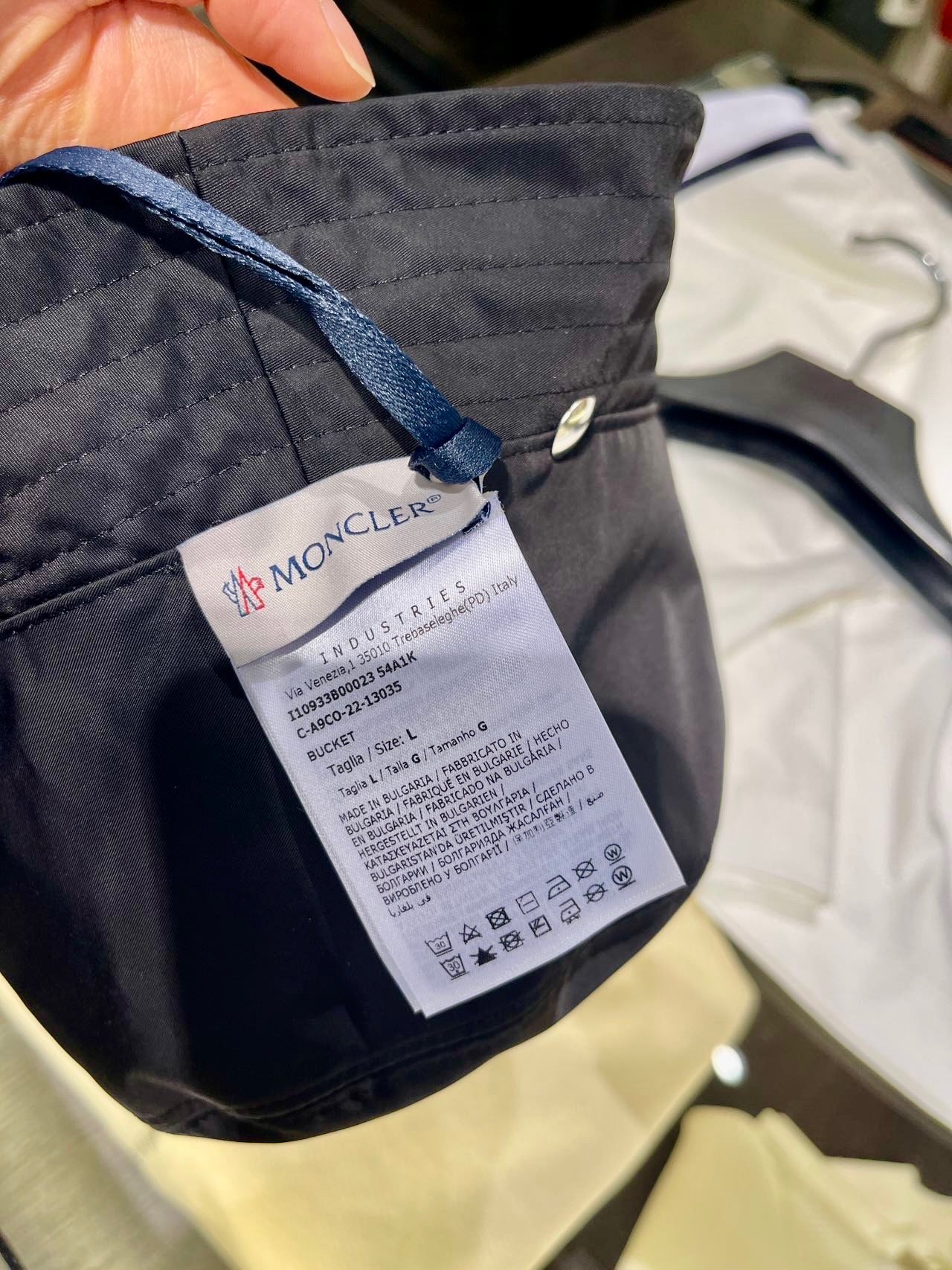 *@Moncler Hat 漁夫帽/295P198 🔔限時折🉐9710