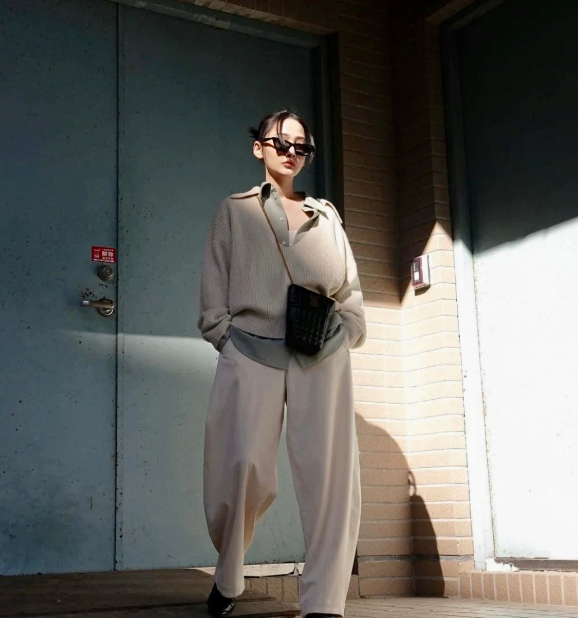 @Burberry Lola TB Micro 水桶包-黑金/690P279 🔥下殺🉐13560