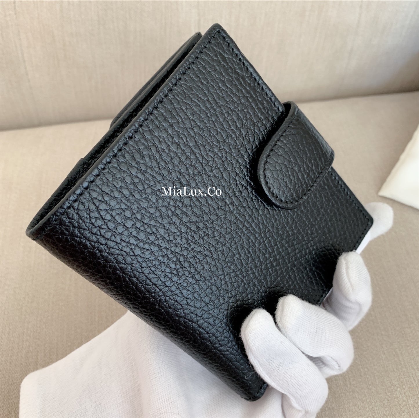 *@Gucci▪️Interlocking 雙G銀扣短夾/510P230 🔔限時折🉐11150