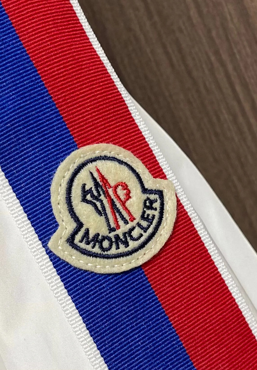 *@Moncler Jacket 紅藍標運動外套/750P503 🔔限時折🉐23640