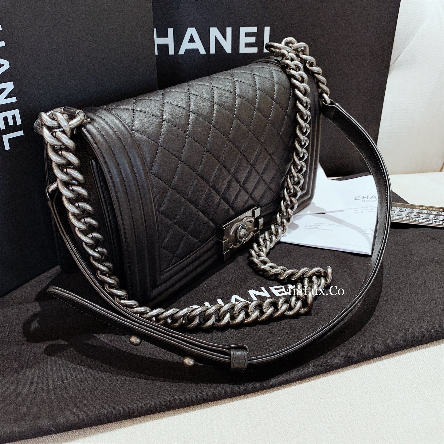 CHANEL BOY M 中款BOY包/5800🉐229980🏷️