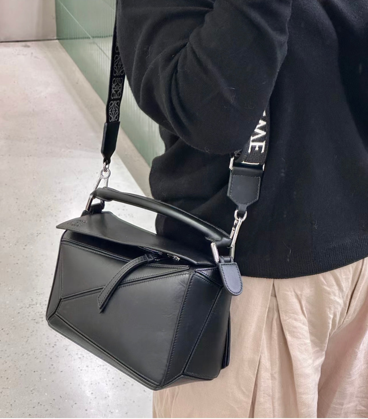 Loewe Puzzle bag S 小款緹花肩帶拼圖包/2800