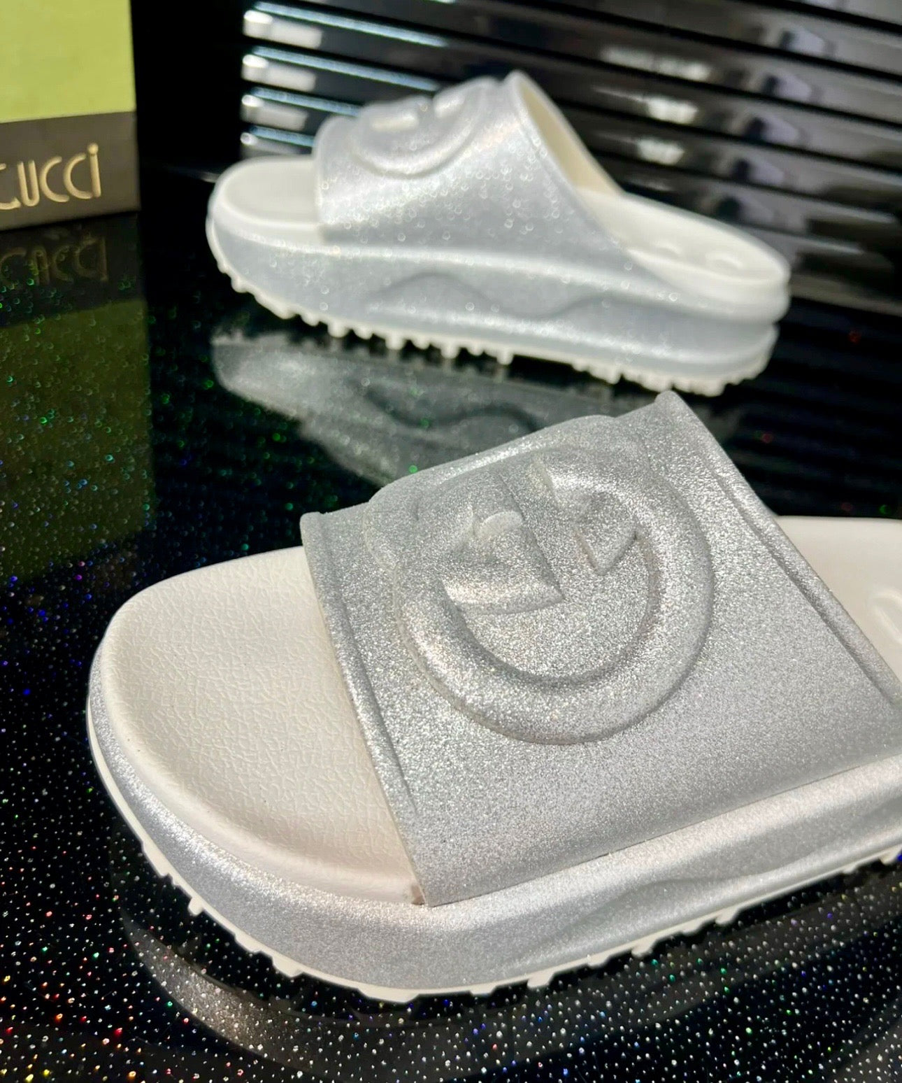 @Gucci Miami 厚銀拖鞋/485P245 🔔限時折🉐12030