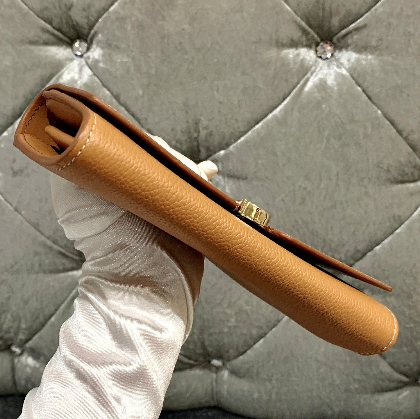 Burberry TB Continental 粒面牛皮翻蓋長夾/570H513 💚折扣🉐21550