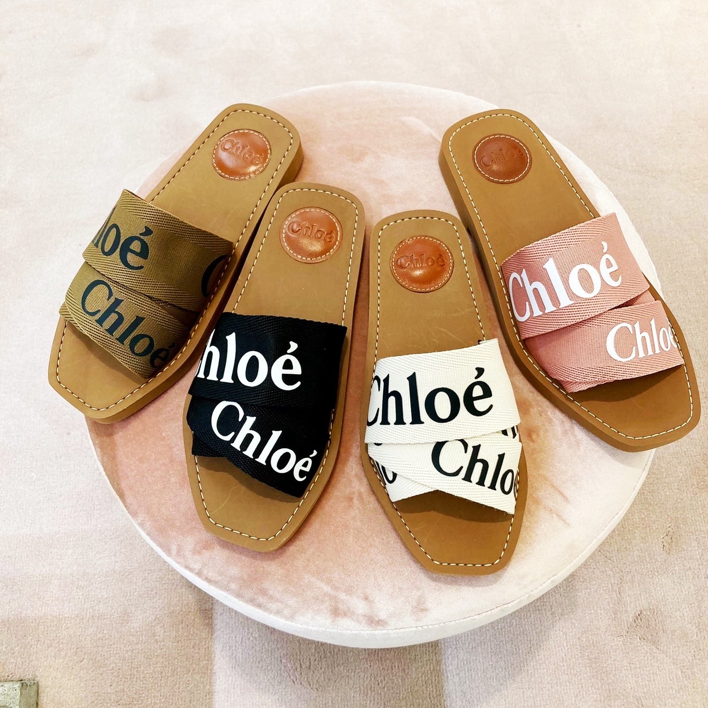 Chloe Woody 平底拖鞋 * £360 c275