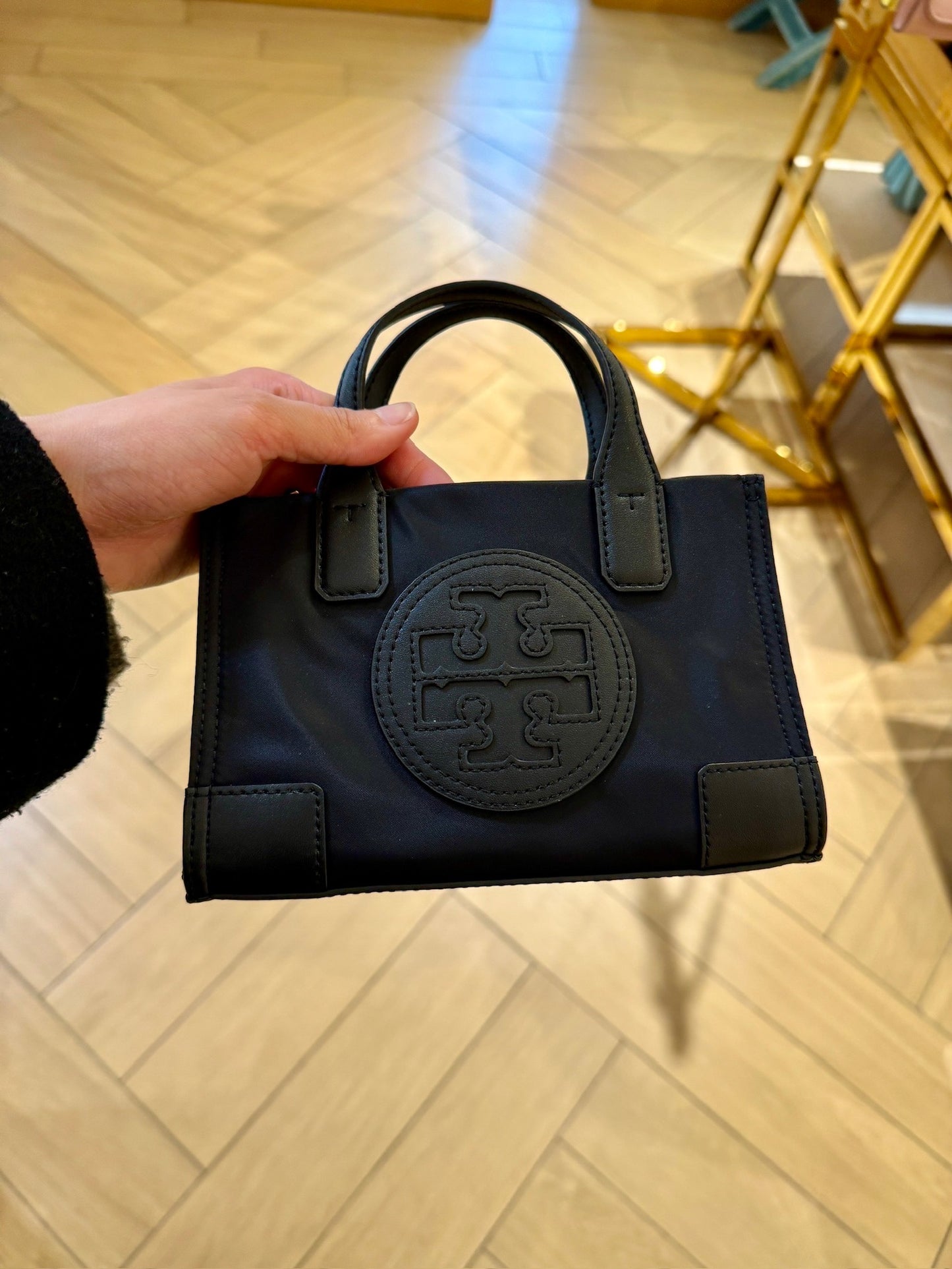 @ToryBurch Ella 迷你Logo包 🔔限時折🉐4980