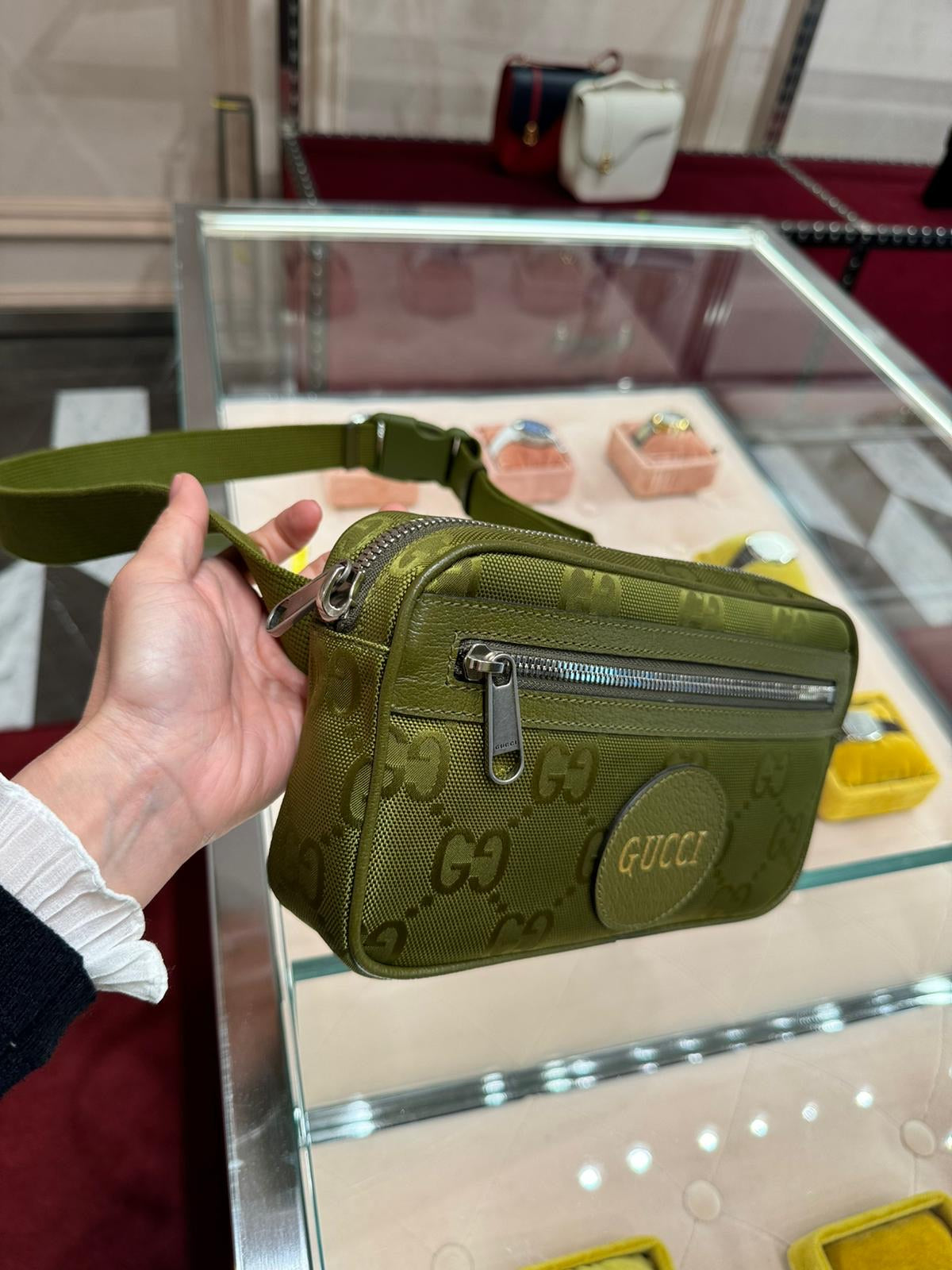 @Gucci Belt Bag 壓紋相機腰包/710P355 🔔限時折🉐16780