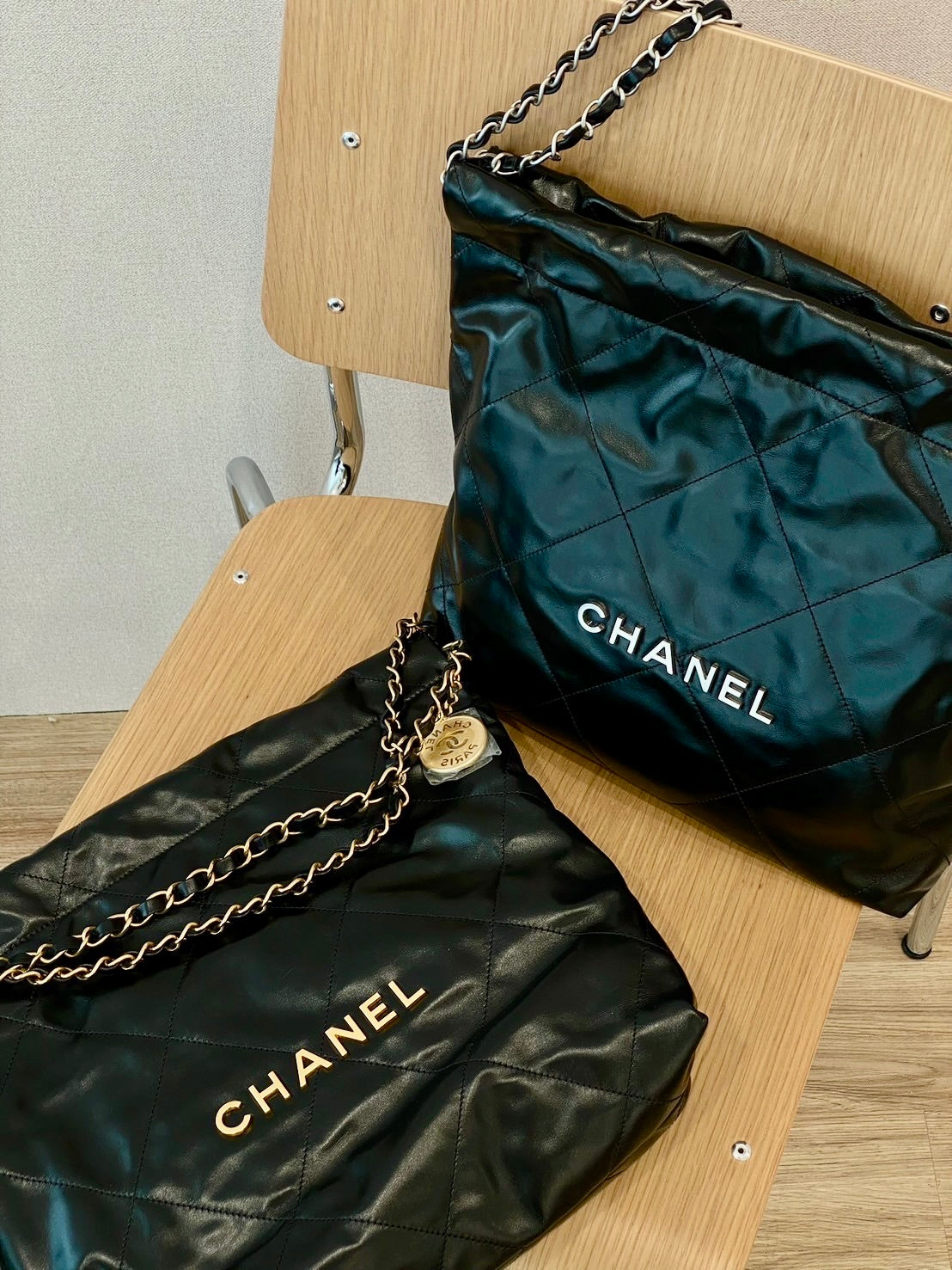 CHANEL 22 S 小款垃圾包/4840 🉐194600