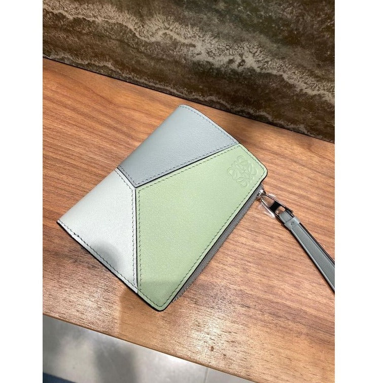Loewe Puzzle slim compact wallet 經典牛皮拼圖拉鍊短夾/450