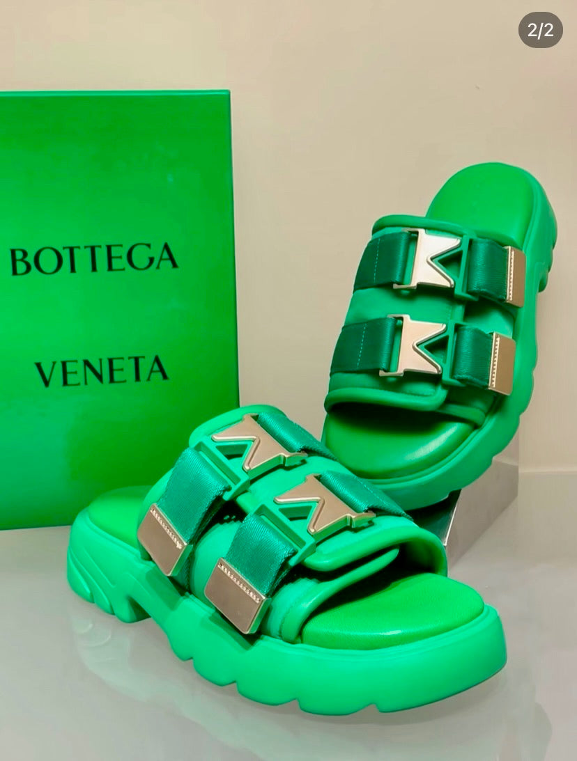 @BV Bomber 拖鞋/700P350 🔔限時折🉐16750