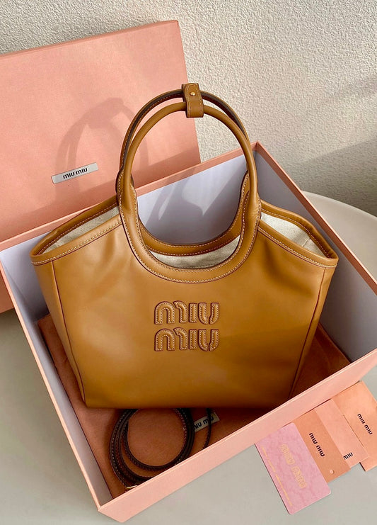 MiuMiu Ivy S 小款雙用托特包/1470E1800 🉐65800🇪🇺