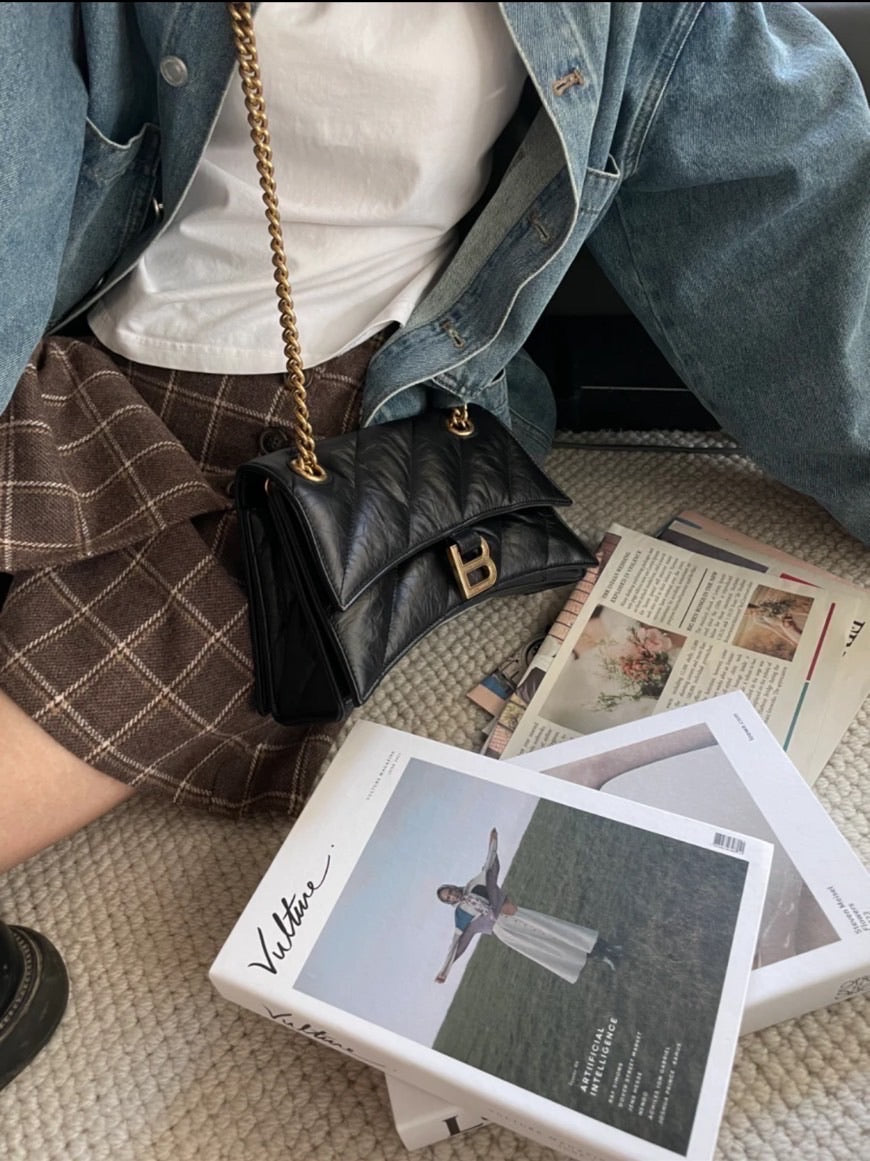*Balenciaga巴黎世家 Crush小號鏈包-黑金/C1724 ㊙️折扣🉐69980💰