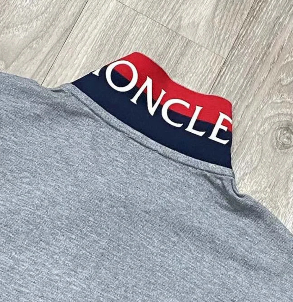 @Moncler Polo 男生款POLO上衣/230P154 🔔限時折🉐8430