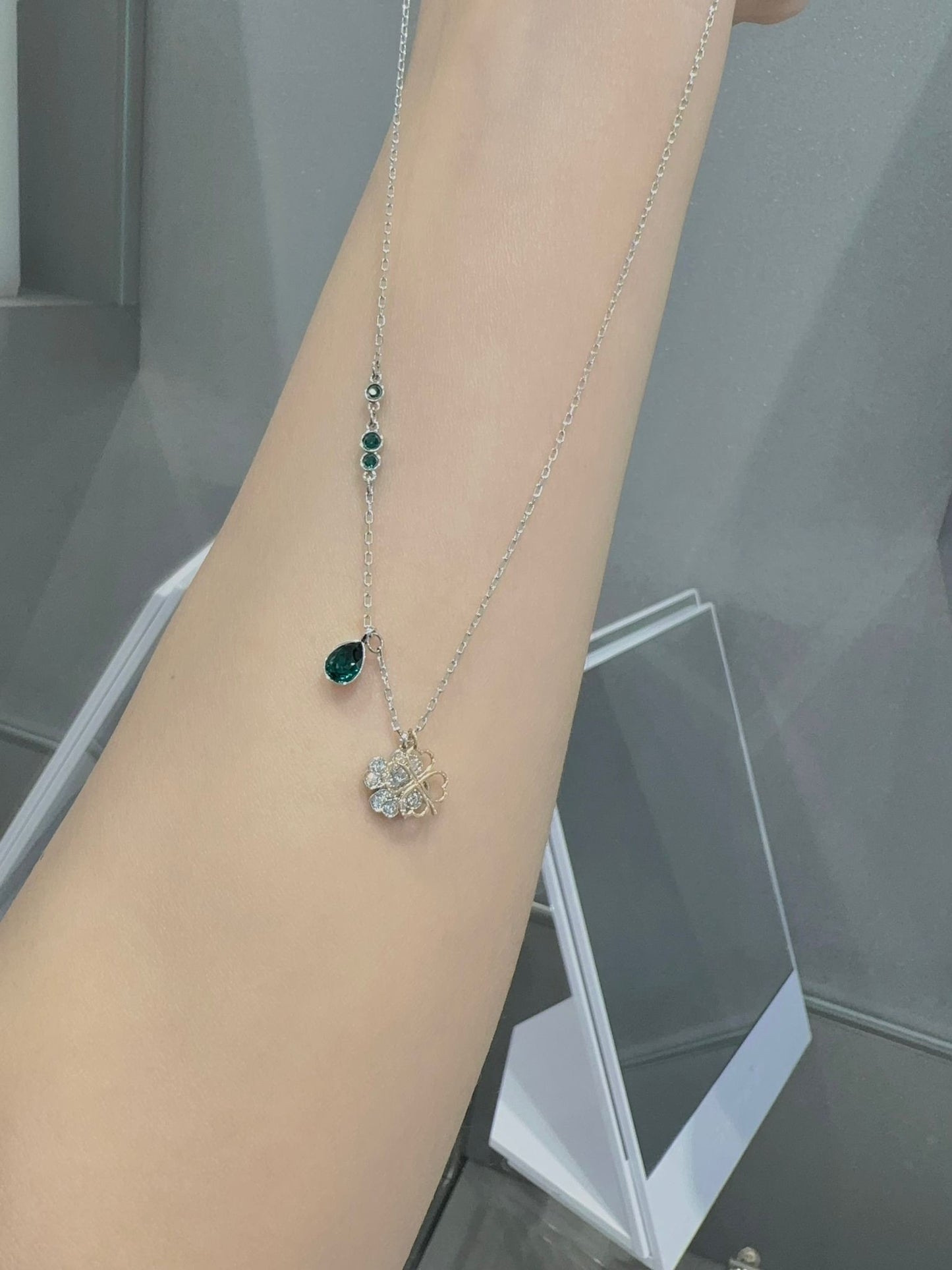 @Swarovski Duo Clover 四葉幸運草項鍊 P44 🔔限時折🉐2780