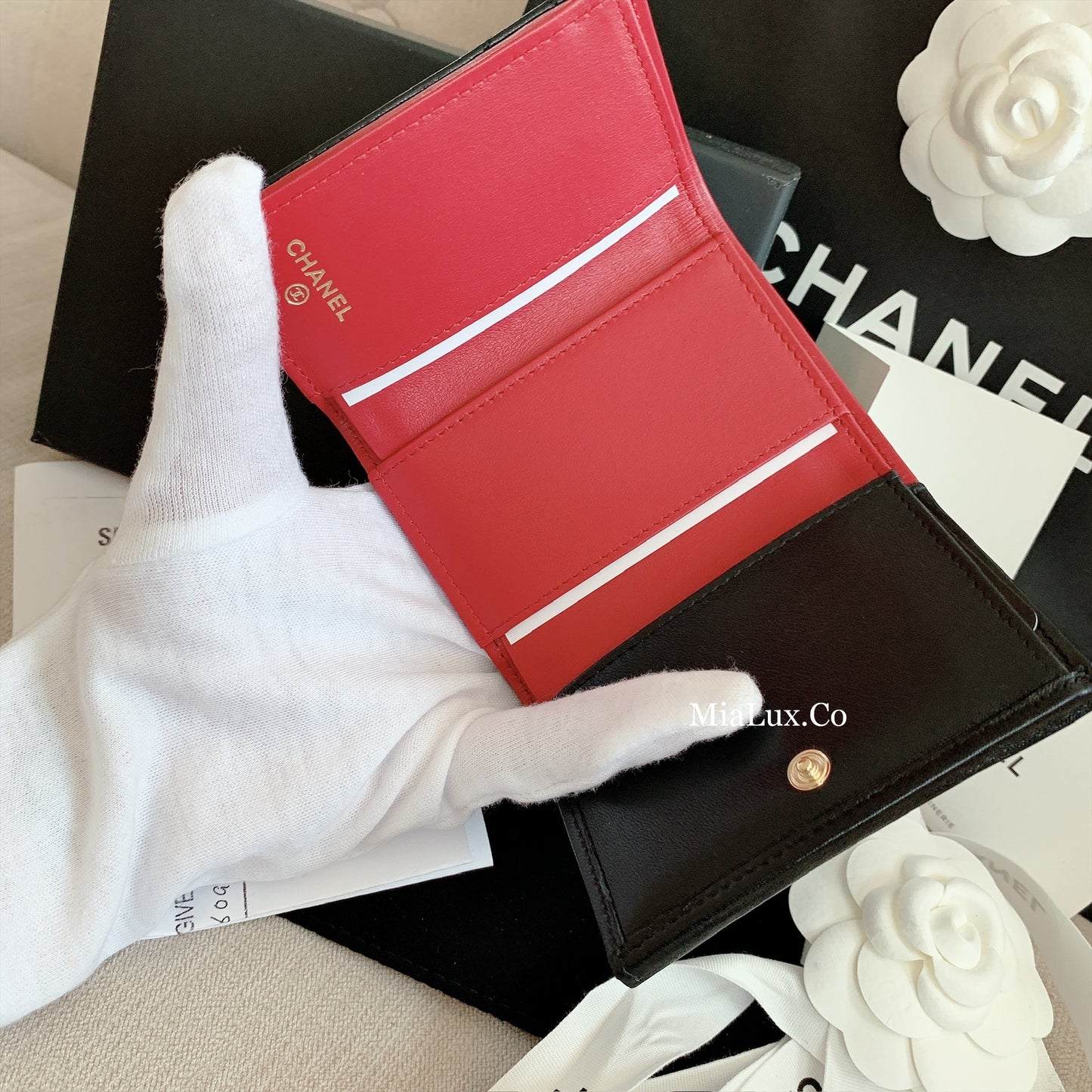 CHANEL▪️19 翻蓋雙層短夾 -