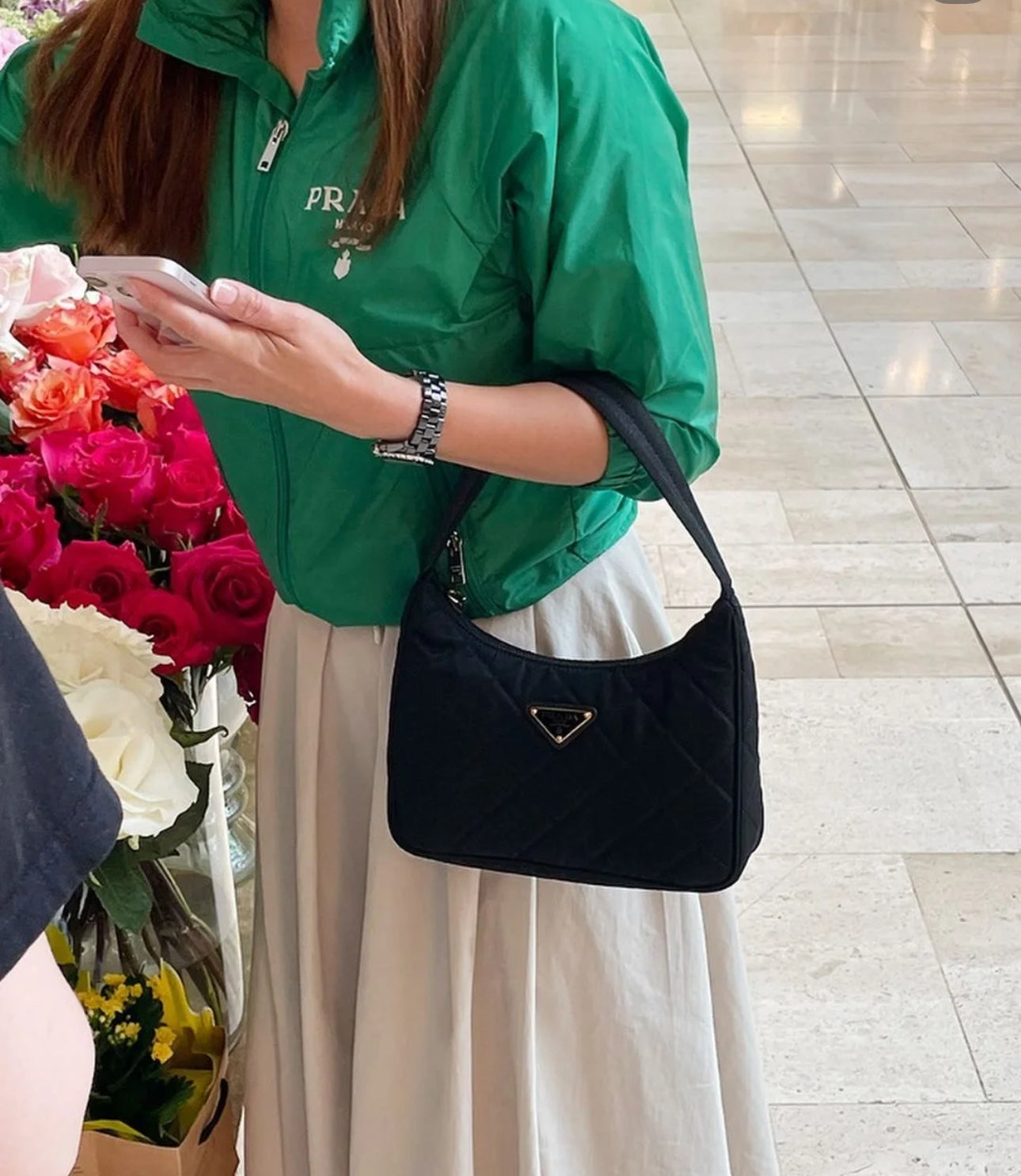 @Prada▪️Neo 菱格金標腋下包/P740 🔔限時折🉐33980🏷️