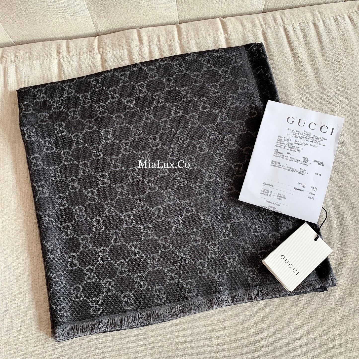 *@Gucci Wool Scarf Square 羊毛大方巾/P180