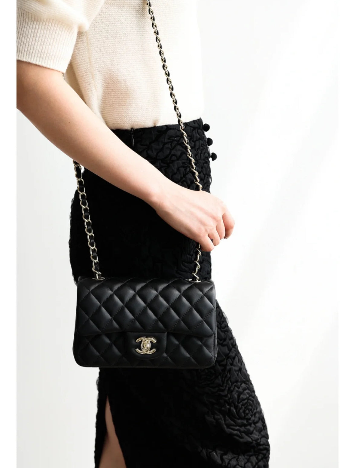 Chanel MINI CLASSIC HANDBAG CF大MINI鏈包/4250 🉐169800🏷️