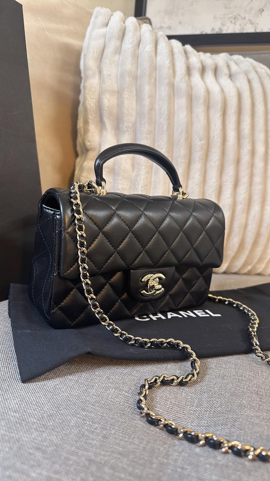 *現貨*CHANEL 24A CF20 HANDLE MINI 大迷你提把口蓋包 香檳淡金釦 P180000 /T218000