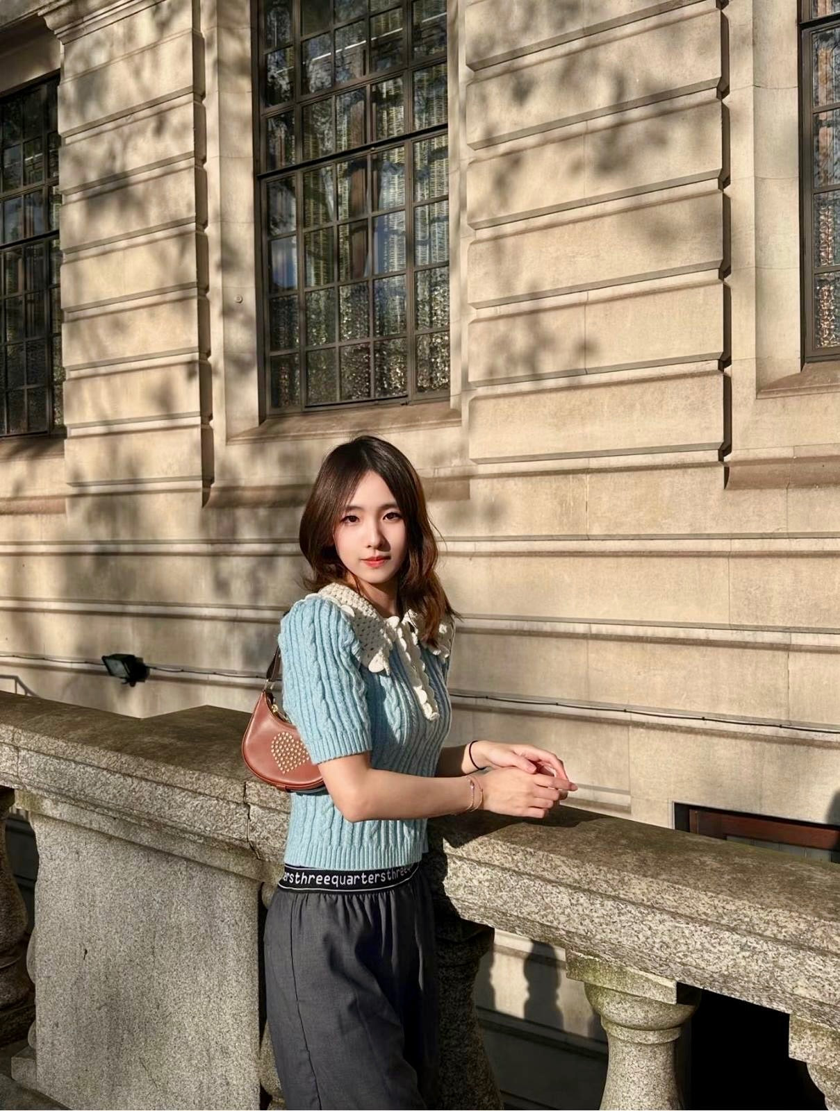 @Celine Outlet Ava Mini 愛心Hobo包/890P356 🔥折上九折🉐16540