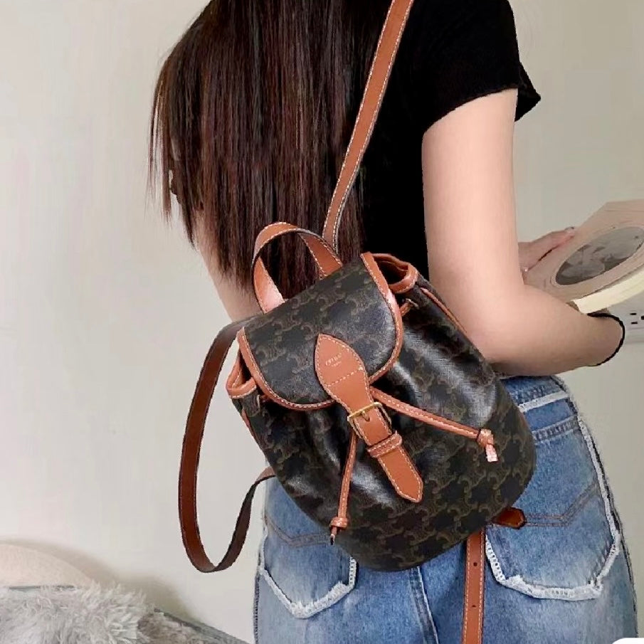 Celine▪️Backpack Folco Mini 迷你老花後背包/1450E1550 🉐56800🇪🇺