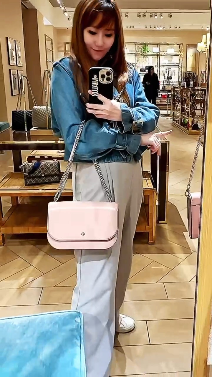 @ToryBurch▪️Emerson E/W Flap 亮皮掀蓋鏈包/P369