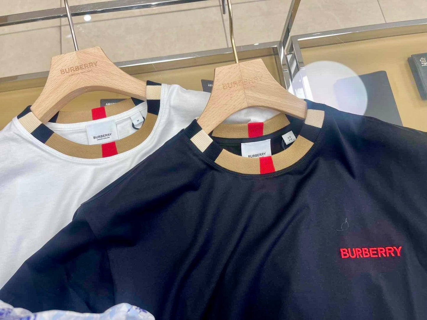 @Burberry T 品牌T恤上衣/250P145🔥下殺🉐7330