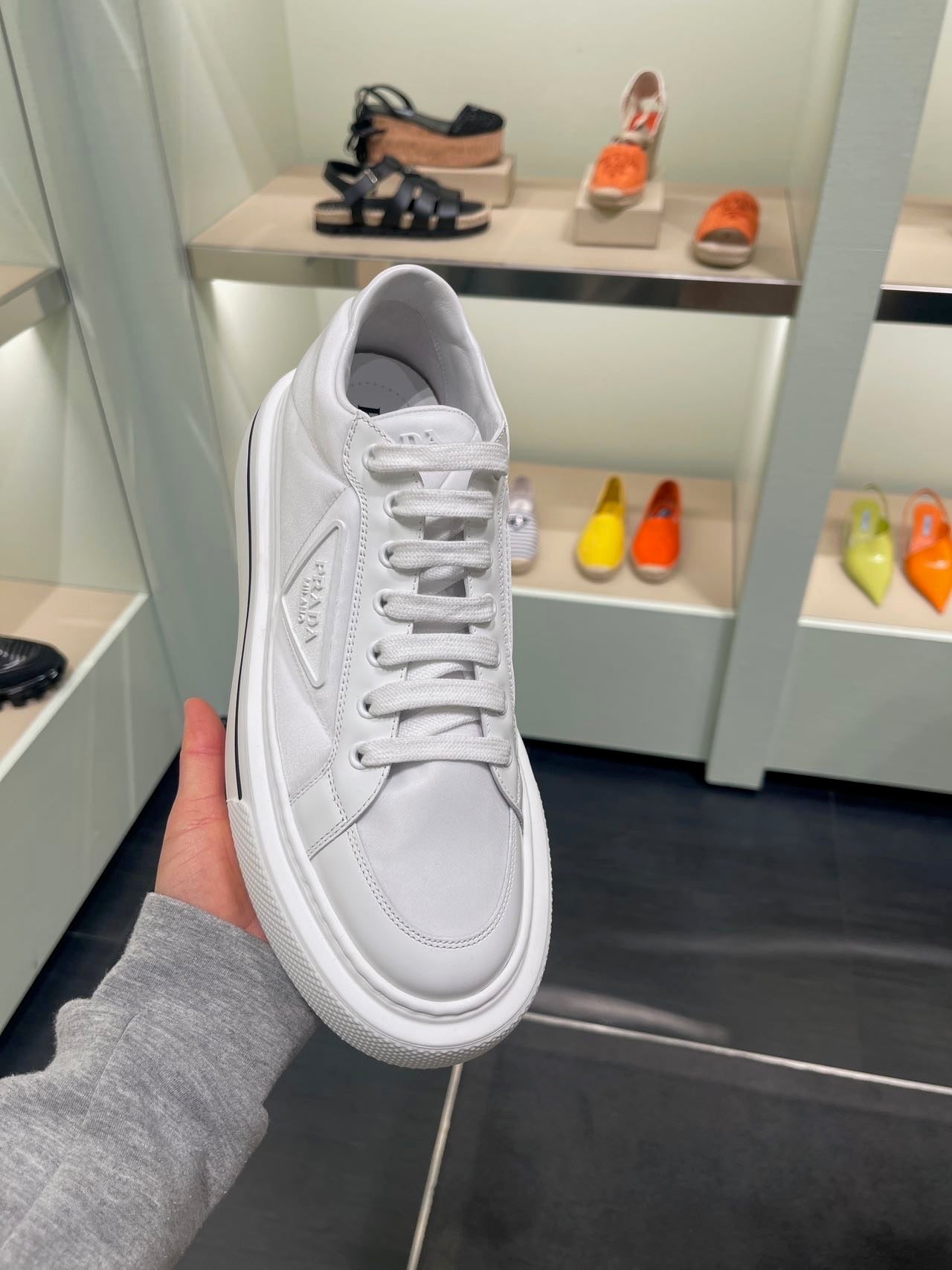 @Prada Sneakers 品牌潮鞋/760P380 🔥折上七折🉐12770