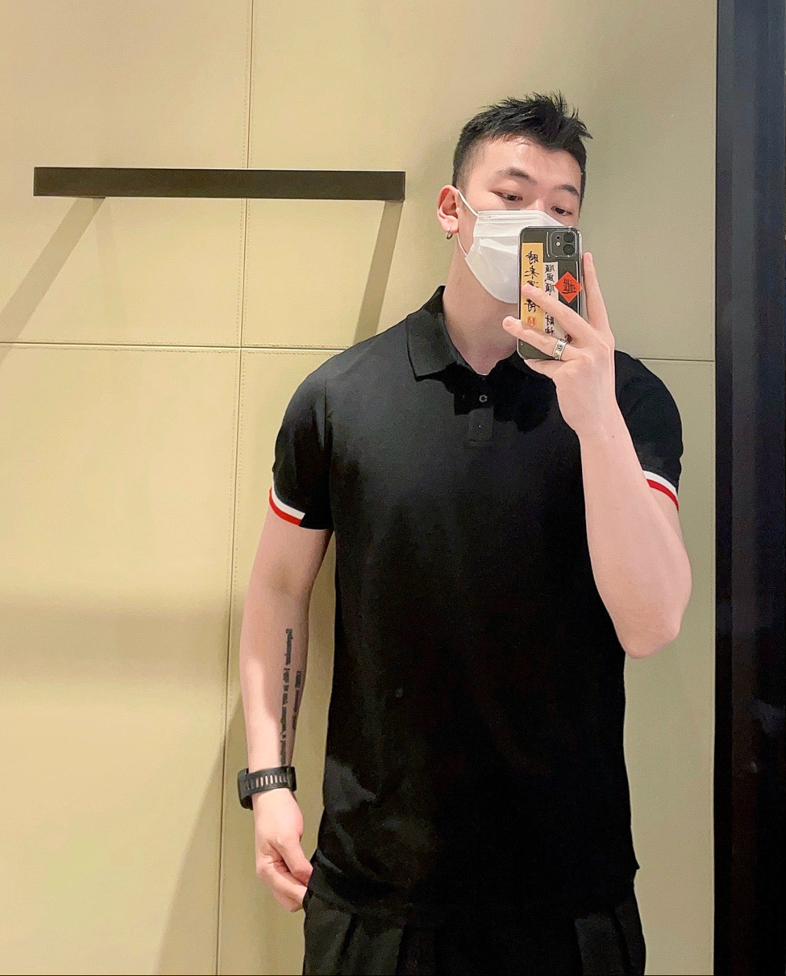 @Moncler Polo 男生款袖飾POLO上衣/230P154 🔔限時折🉐8430