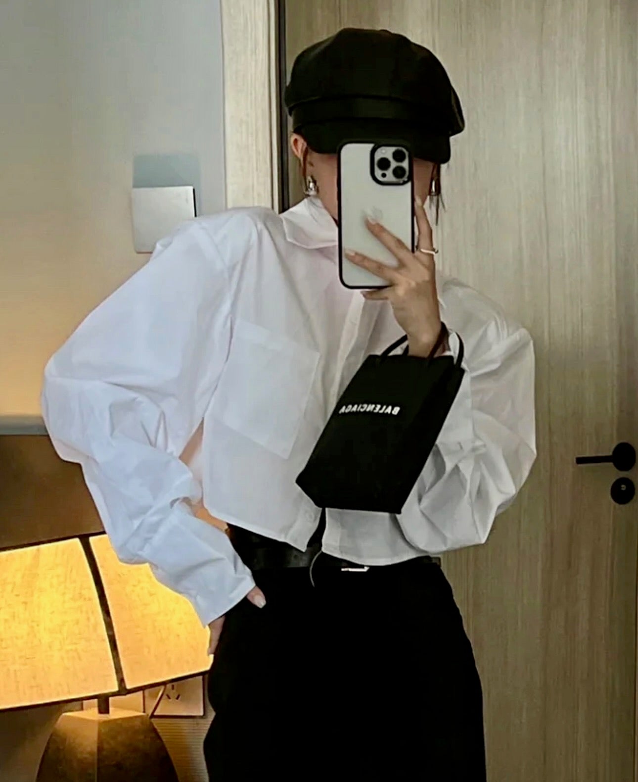 @Balenciaga巴黎世家 Shopping Phone 鱷魚手機包/920P600 🔔限時折🉐27800