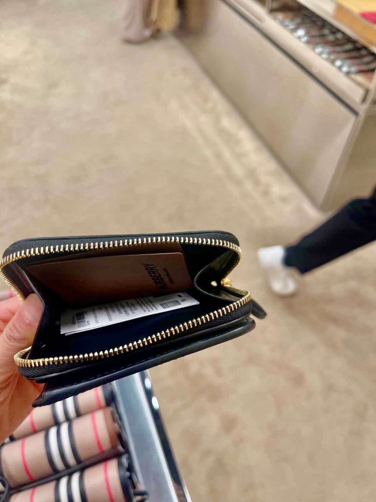 @Burberry Allington 拉鍊錢包/P245 🔥折上六折🉐8120
