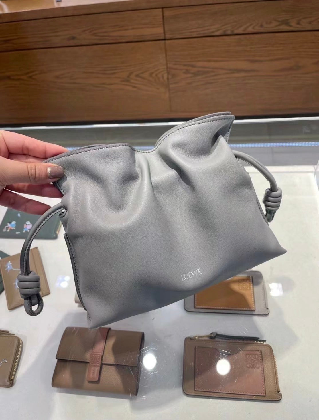 Loewe▪️Flamenco clutch Mini 福袋包/1650