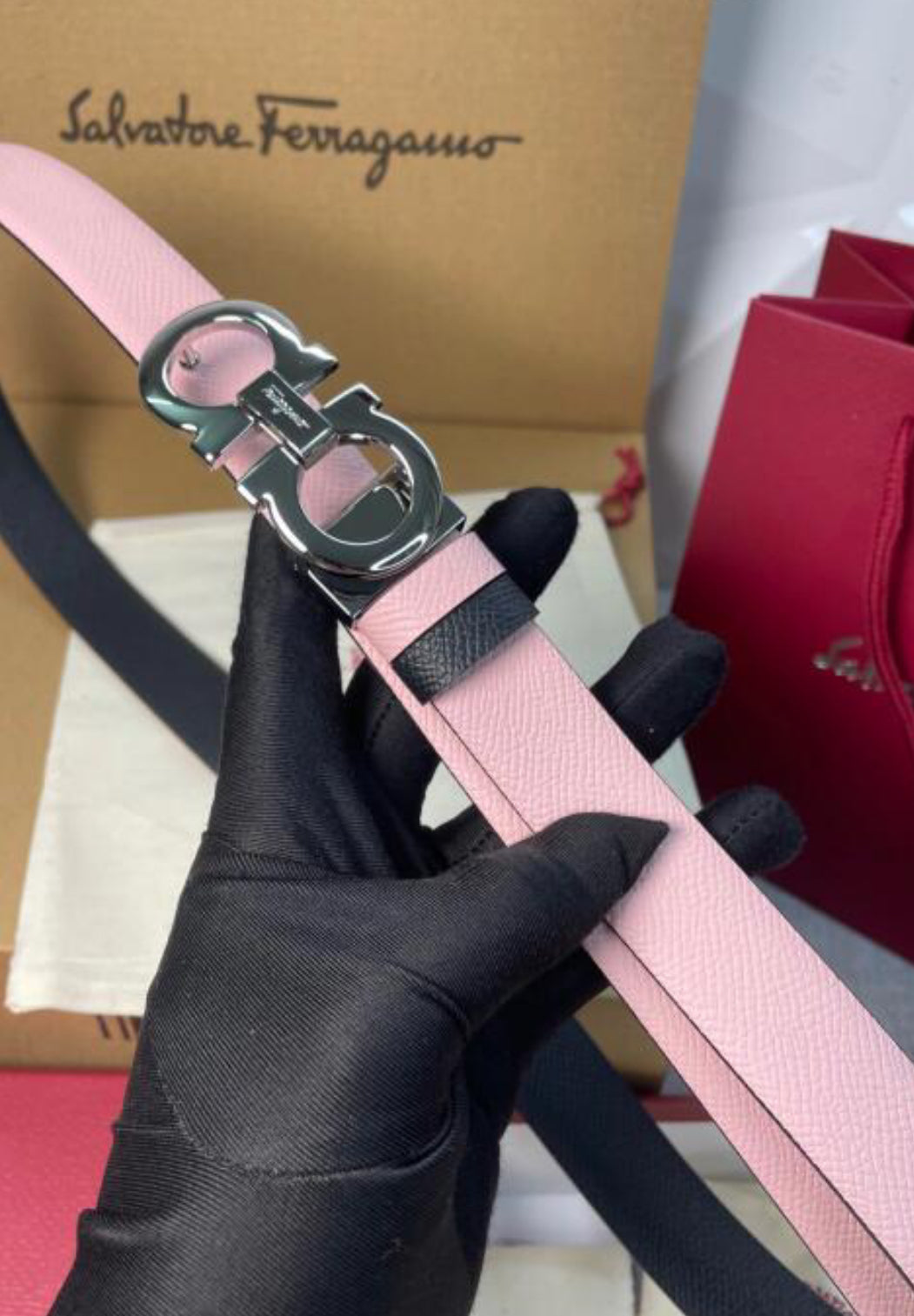 @Ferragamo Donna.H 女款銀扣粉黑雙面皮帶/365P237 🔥下殺🉐11470