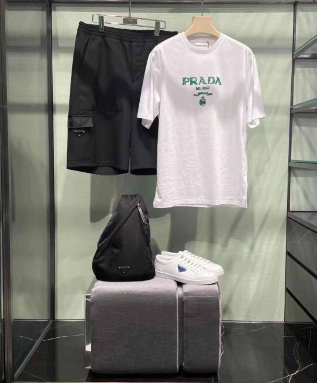 @Prada Trainer 男女款三角標鞋/650P330 🔔限時折🉐15850