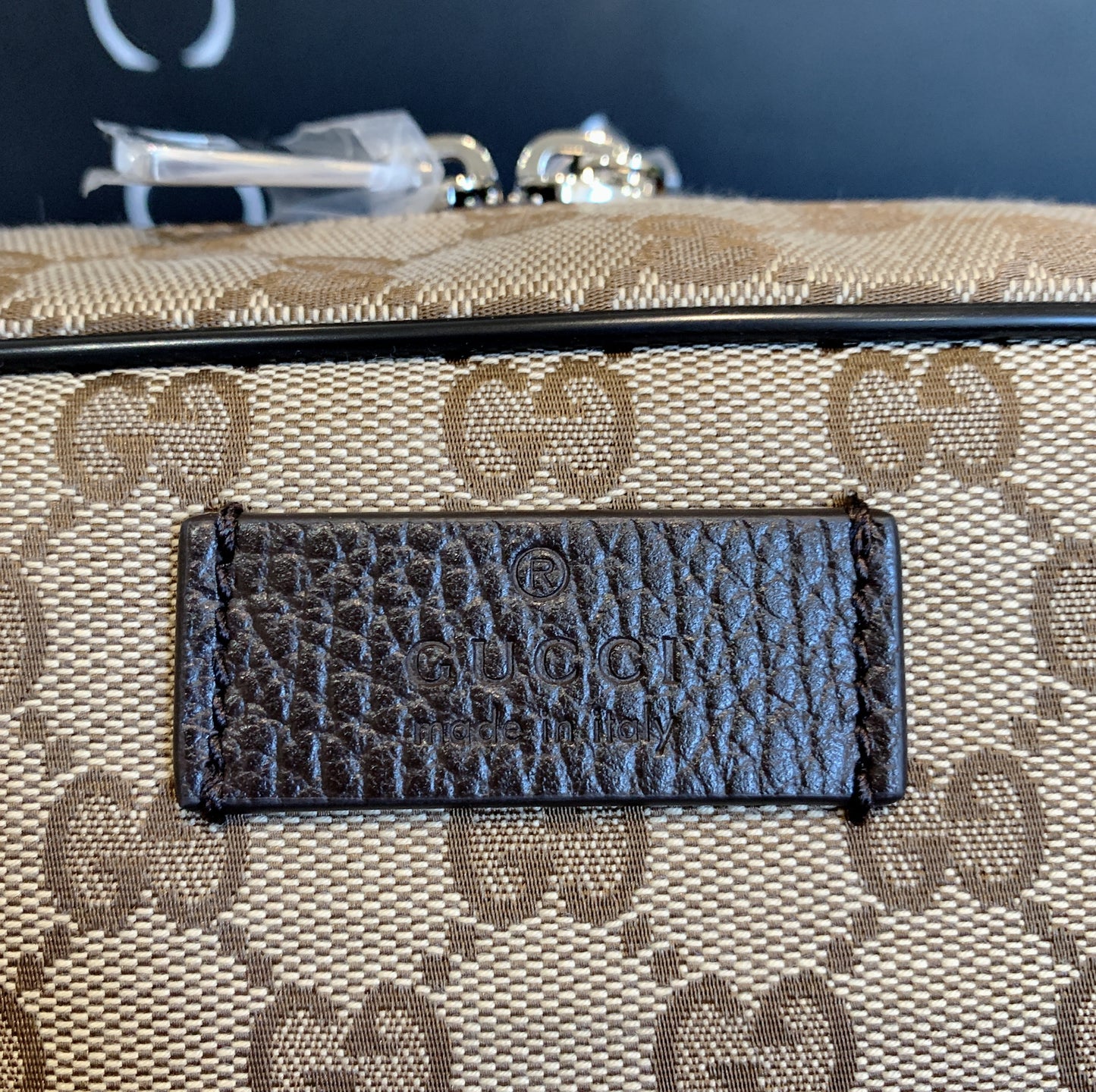 @Gucci Ophidia 男生款老花大郵差包/P490