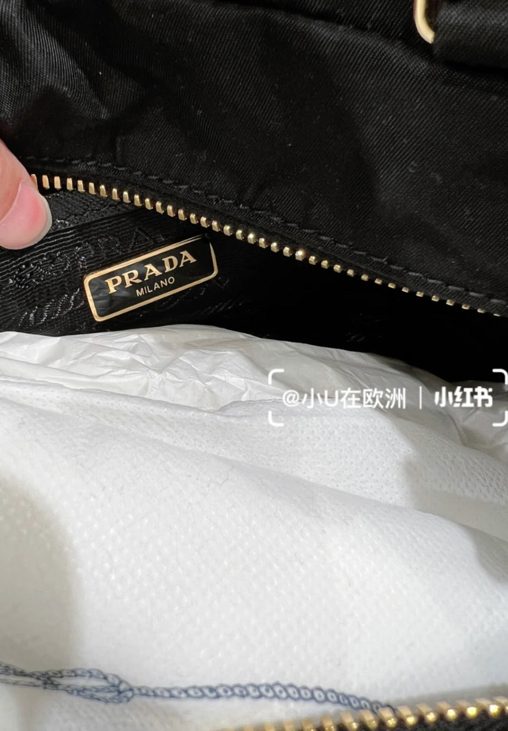 @Prada▪️Tessuto 尼龍肩背手提包/800🔔限時折🉐37000