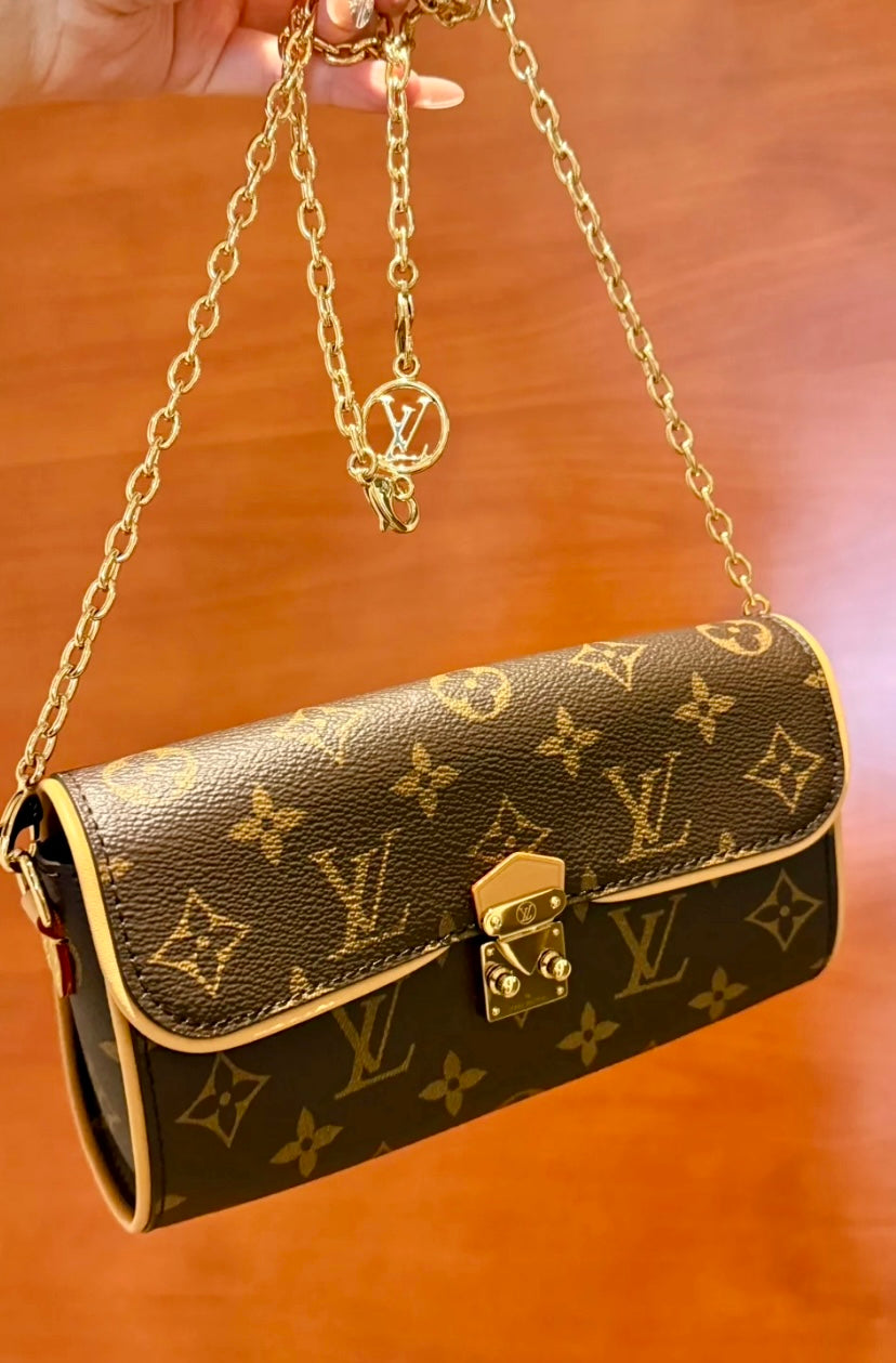 LV Pochette Camille 新款WOC/1170✨🉐50140
