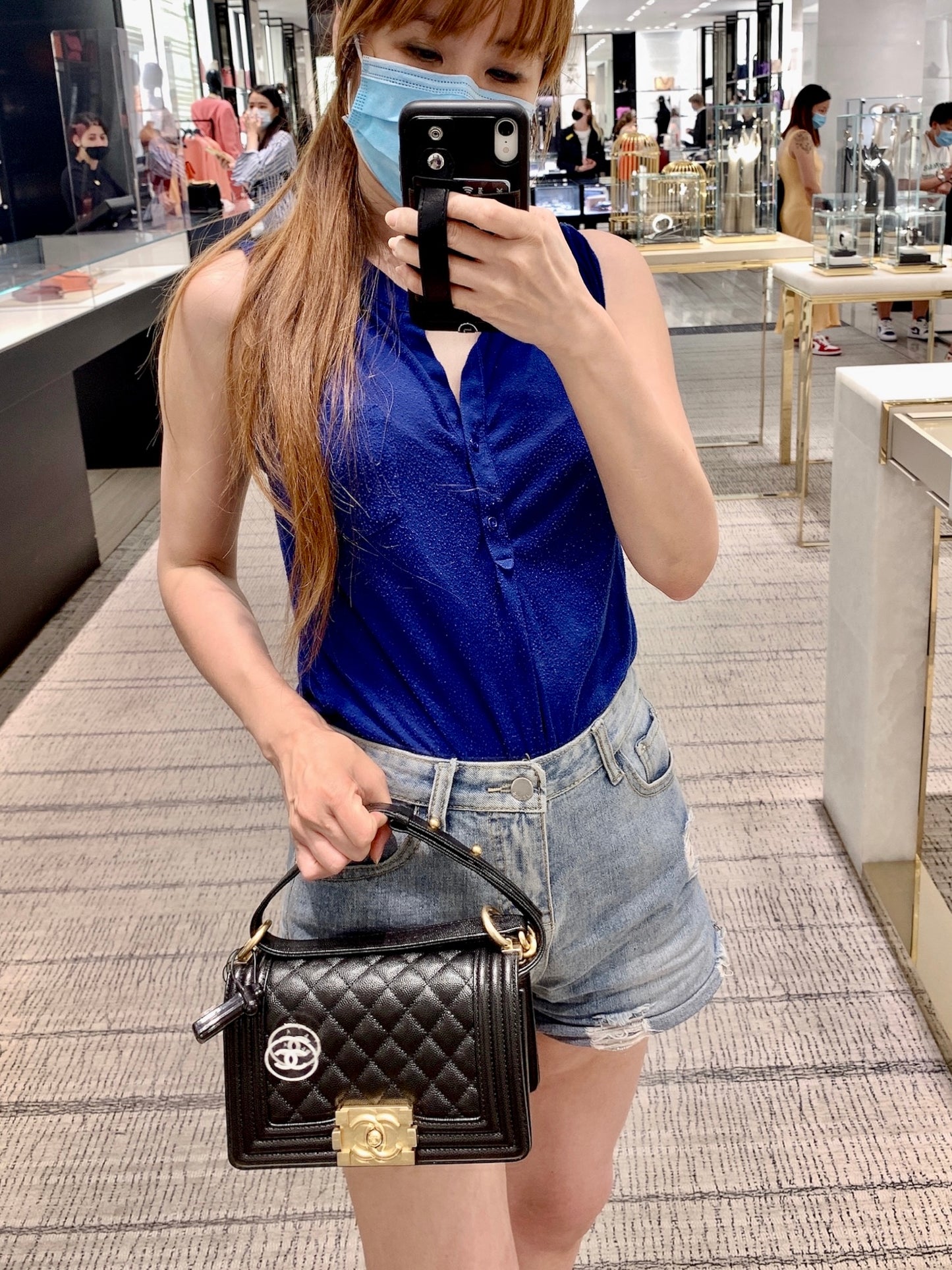 CHANEL BOY S 小款BOY菱格紋側肩鏈包 A67085/5060