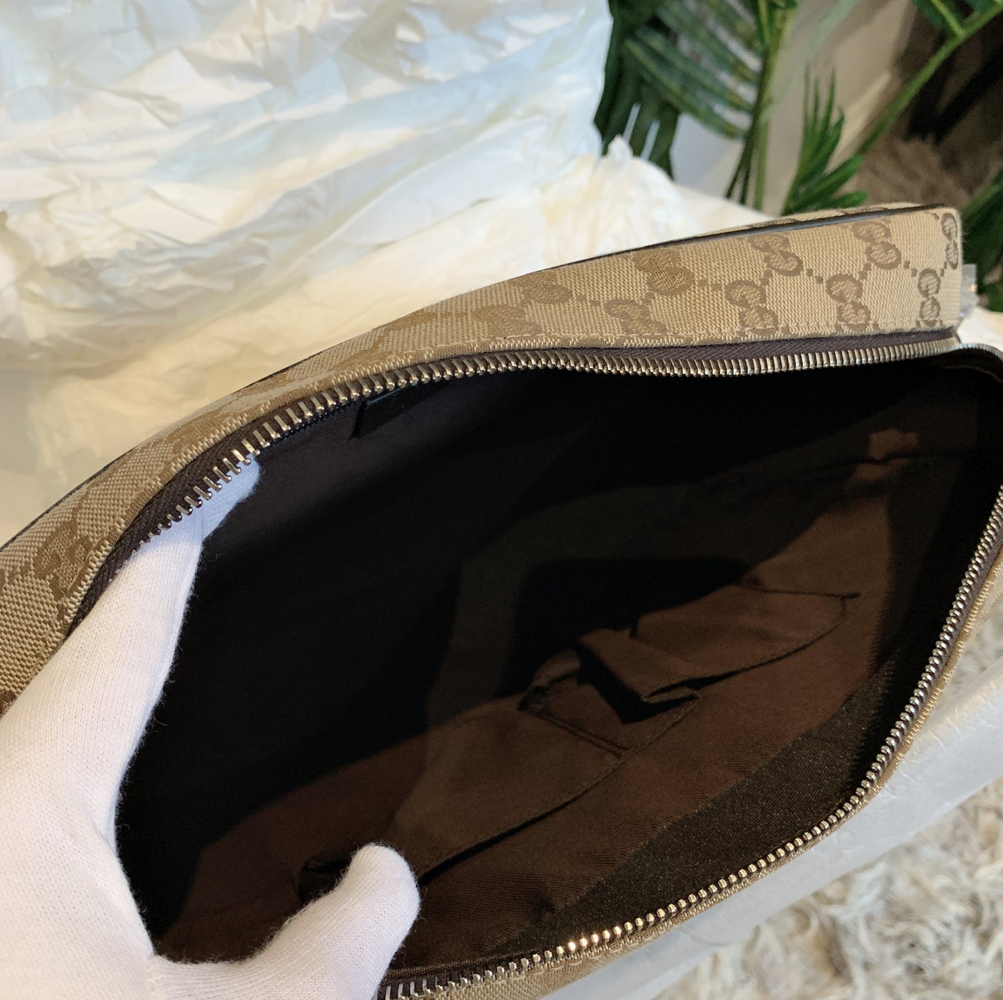@Gucci Ophidia 男生款老花大郵差包/P490
