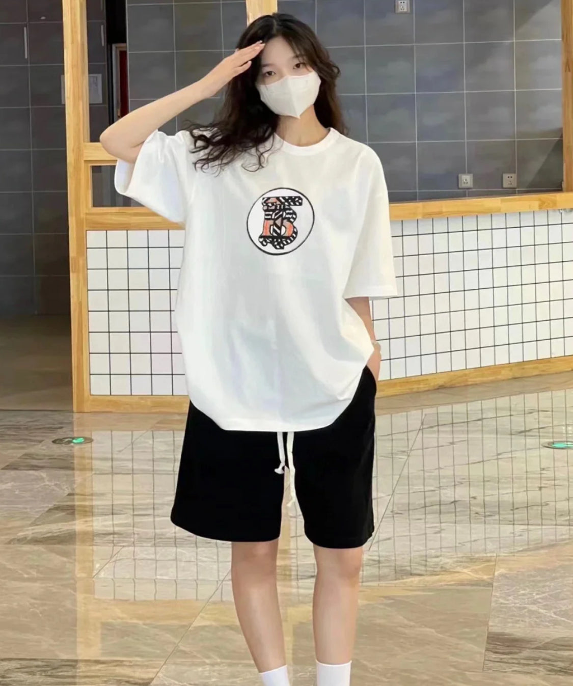 @Burberry Carrick 男女款T恤上衣/490P139 🔥下殺🉐7760