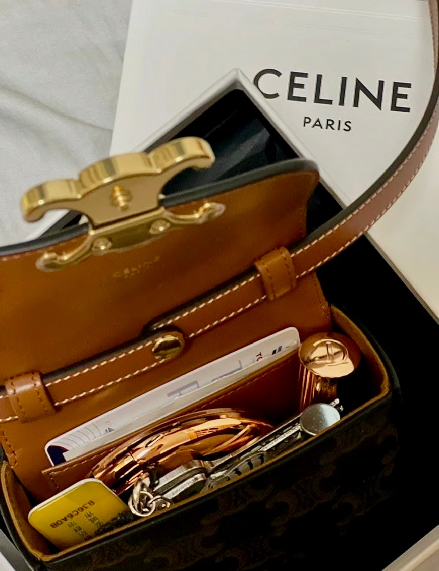 Celine Claude Mini 老花小廢包/890E950 🉐34250🇪🇺