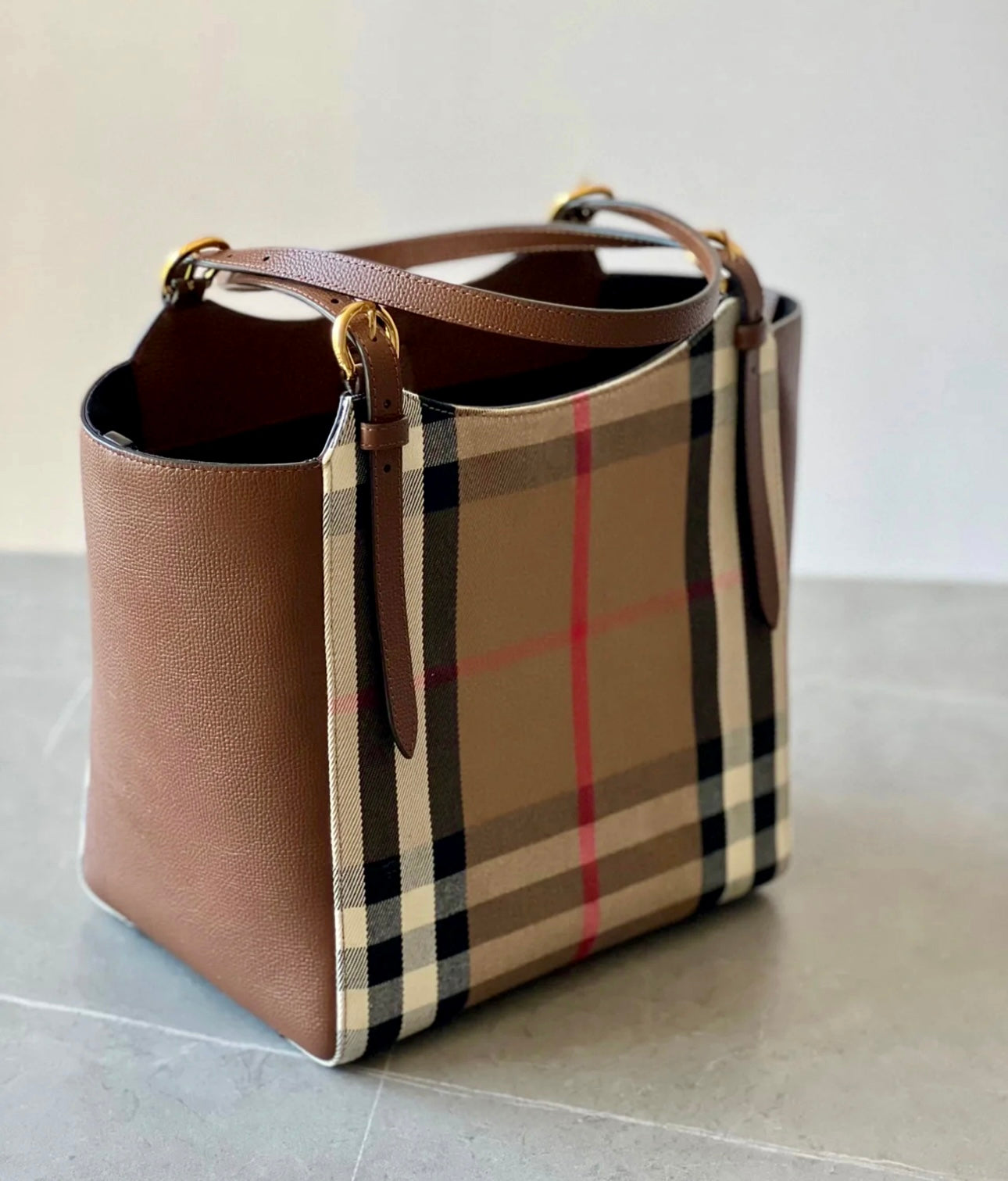 @Burberry▪️Canary SM 變形托特包/1050P735 🔥折上六折🉐20850