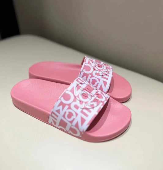 @Moncler Slippers 女款拖鞋 🔔限時折🉐6980